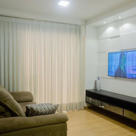 No Centro De Cascavel, Atras Do Ibis, Confortavel E Bom Gosto Cascavel  Kültér fotó